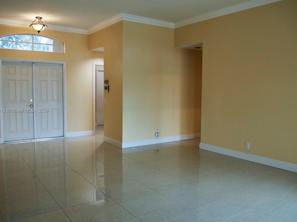 584